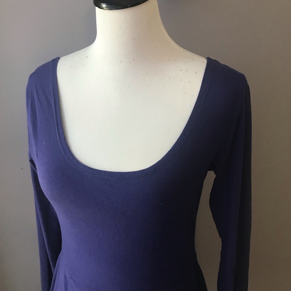 Scoop neck long sleeve Angie dress - Picture 2 of 7